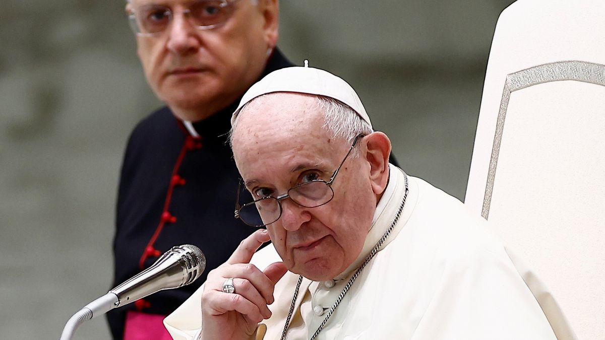 V papežské komisi budou smět poprvé zasedat ženy